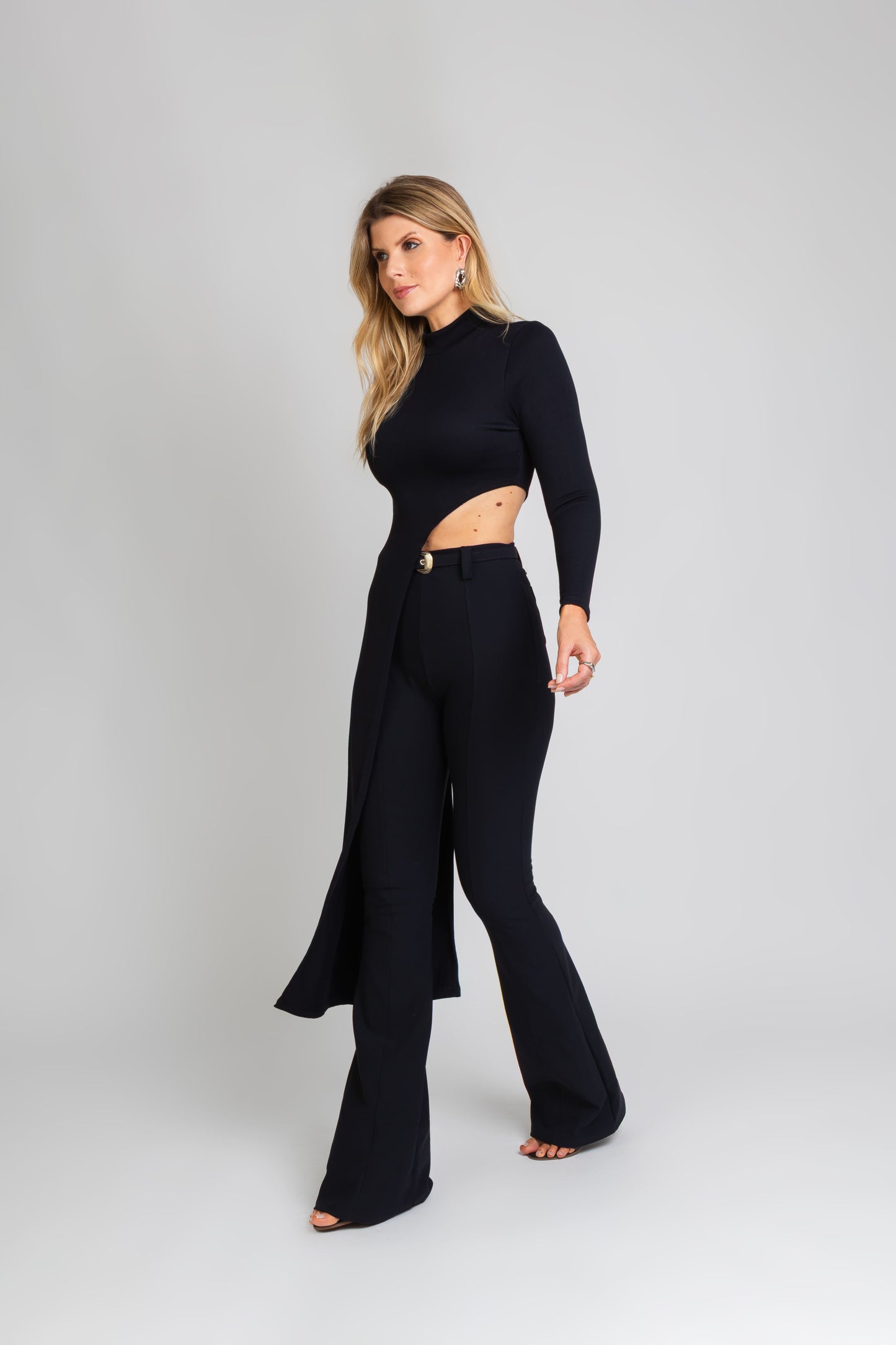 Blusa Assimétrica Preto