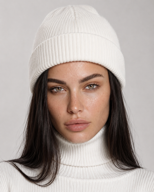 Touca feminina dobrada e canelada - OFF