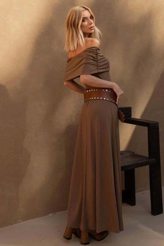 Vestido Longo Ombro A Ombro Marrom