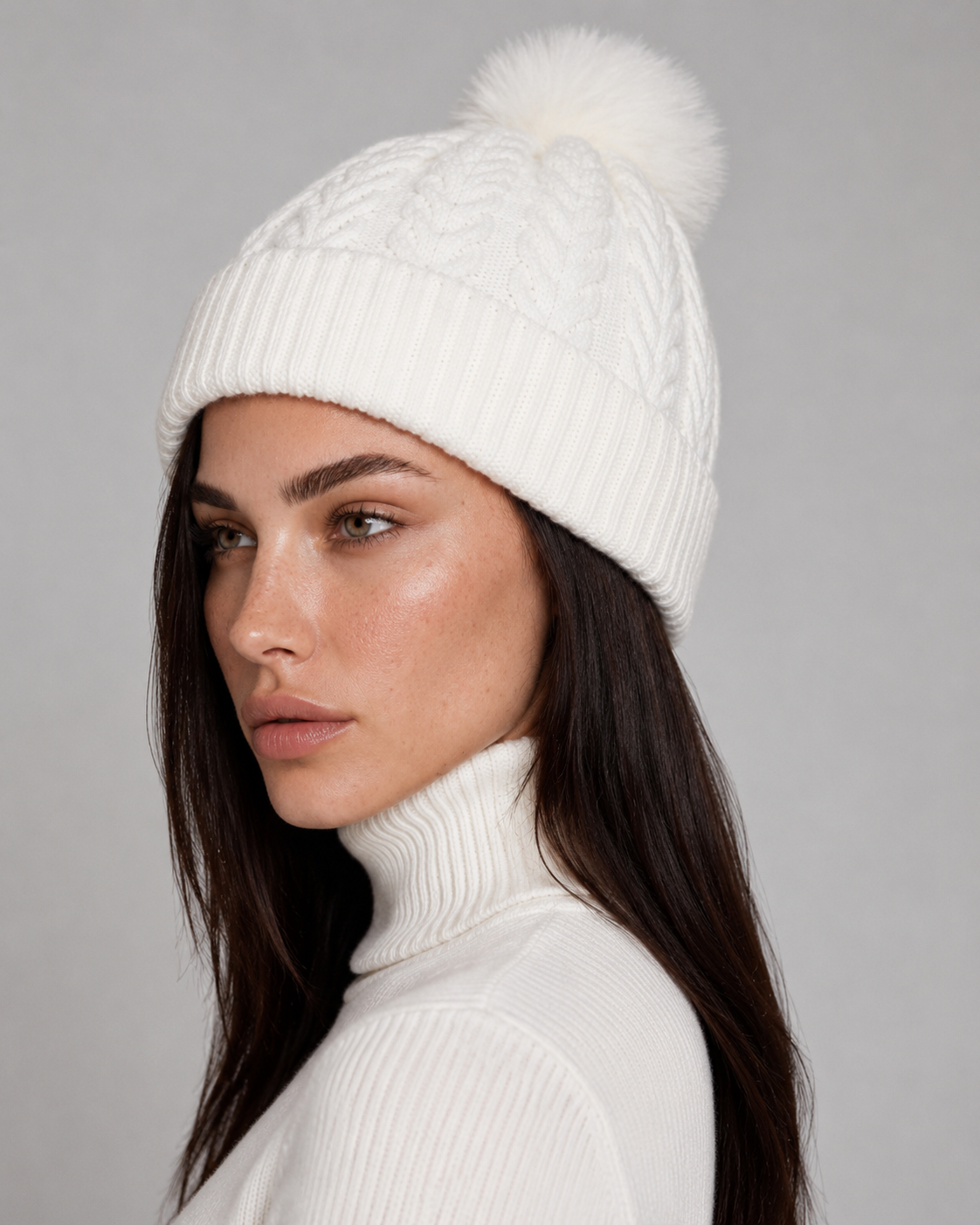 Touca de tricot com pompom - OFF