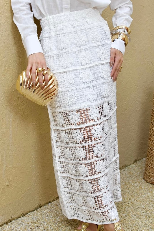 Saia Longa em Crochê Boho Chic Branco