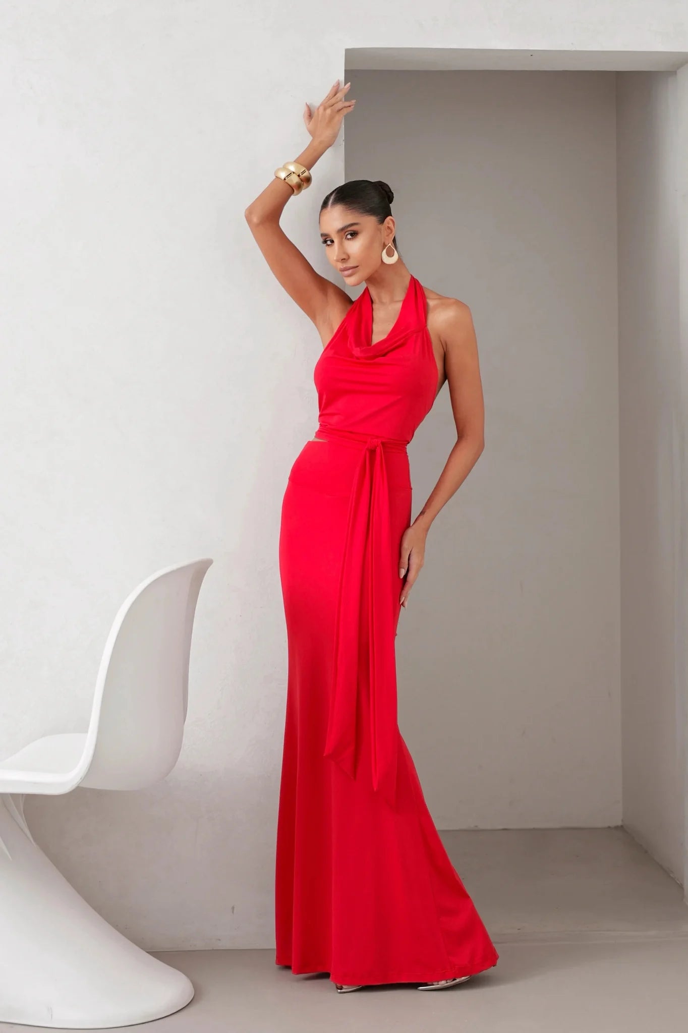 Conjunto Poliamida Cropped Degagê e Saia Longa Vermelho