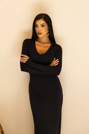 Vestido Longo Preto com Gola e Decote V em Poliamida