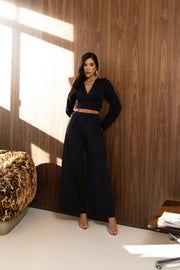 Conjunto Poliamida Cropped Nó Manga Longa e Calça Pantalona Preto