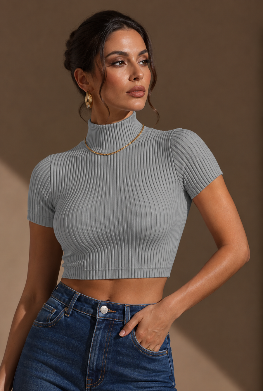 Cropped Gola Alta em Poliamida Cinza
