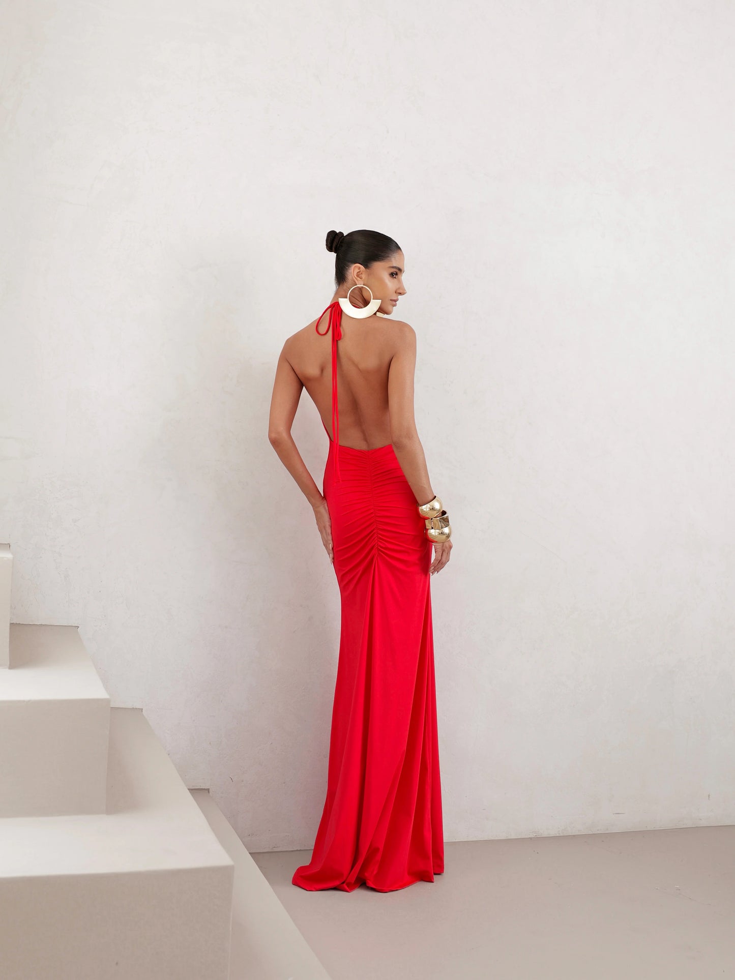 Vestido Longo em Poliamida Gola Degagê Vermelho