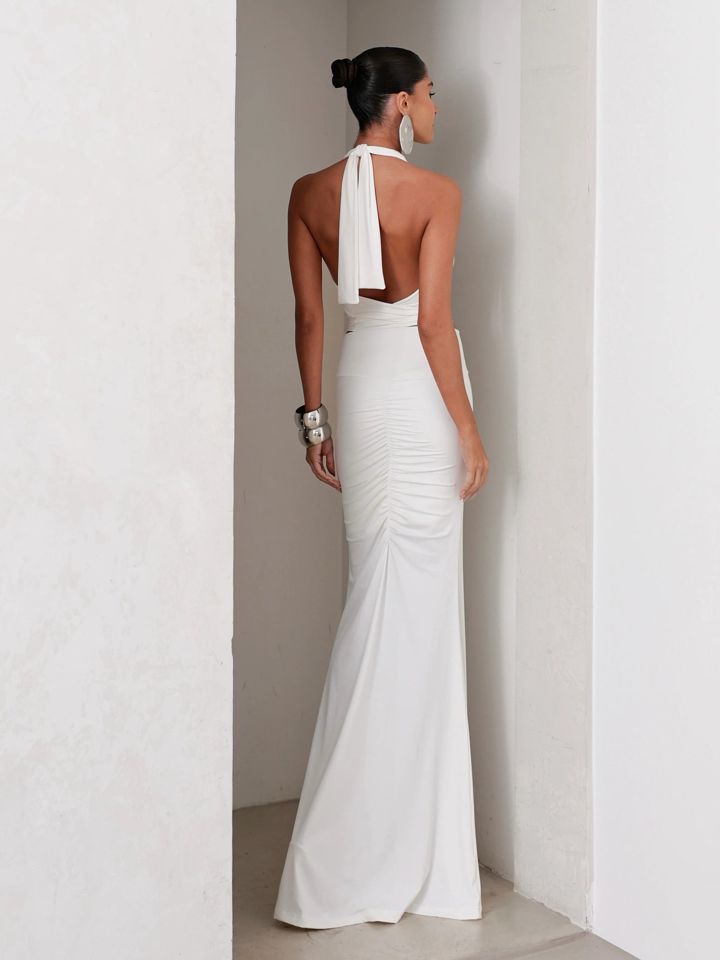 Conjunto Poliamida Cropped Degagê e Saia Longa Off