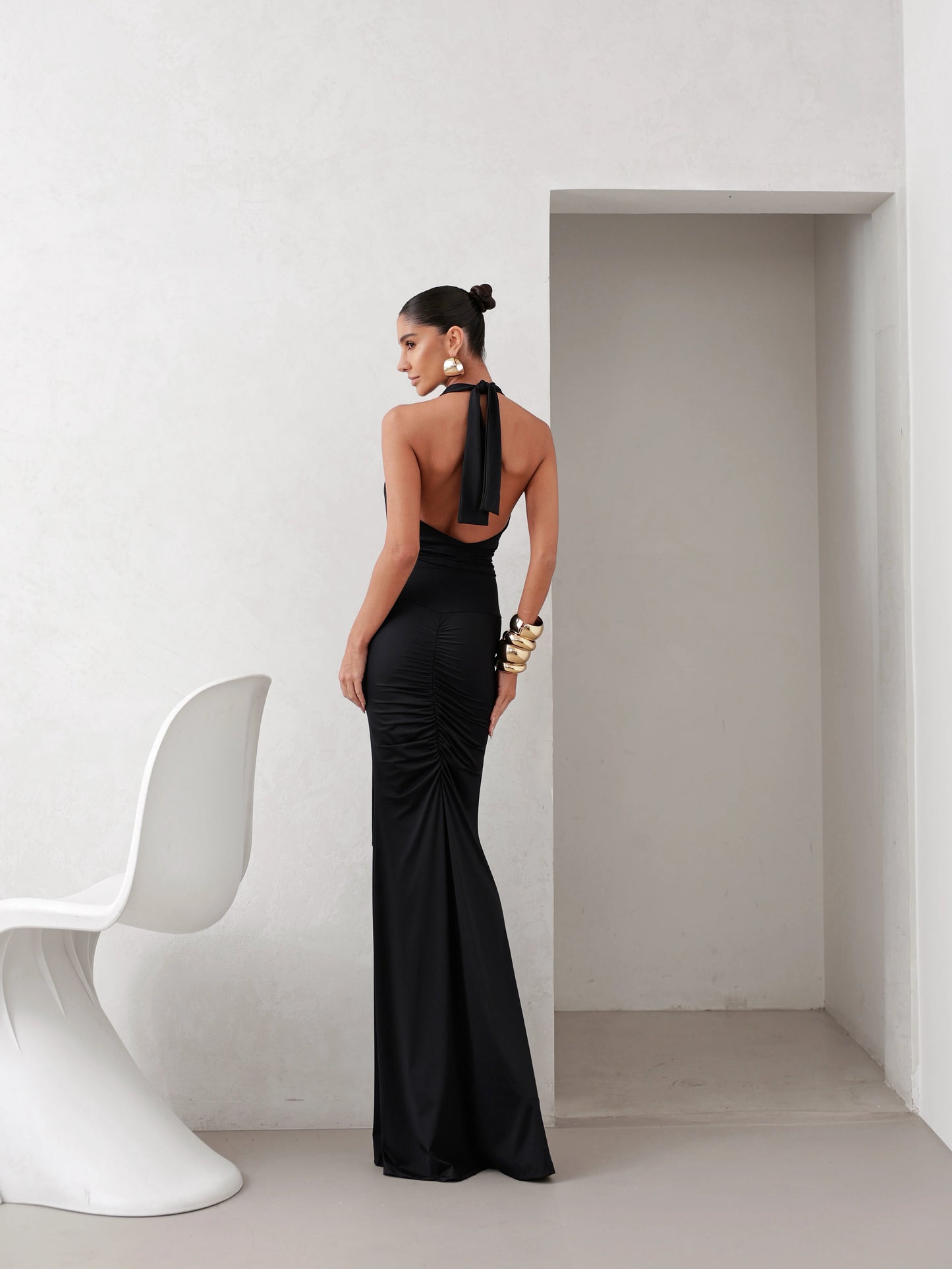 Conjunto Poliamida Cropped Degagê e Saia Longa Preto