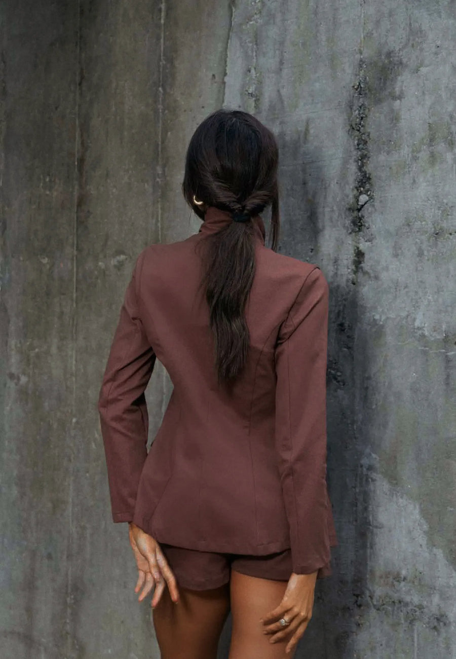 Conjunto Blazer e Shorts Premium Marrom