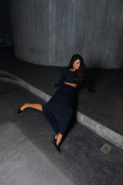 Conjunto Poliamida Cropped Manga Longa e Saia Longa Preto